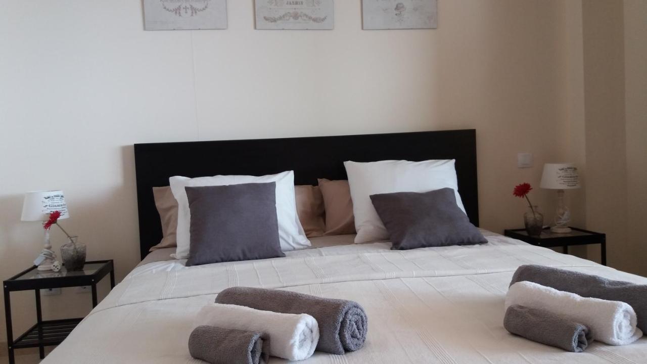 Casa Julia Apartment Касарес Екстериор снимка